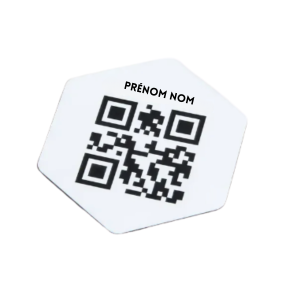 Plaque QR Code hexagonale gravée (argent) format 5x5 cm